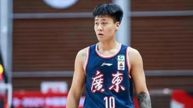 国产j8又粗又硬又大又爽小说