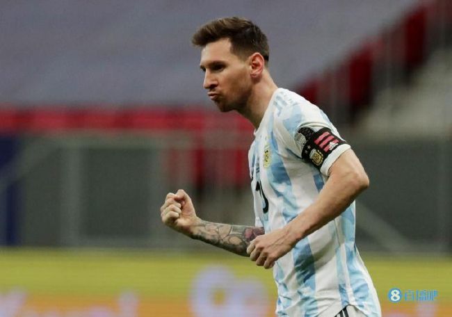 嗯啊h宝贝张开腿嗯啊好深男男