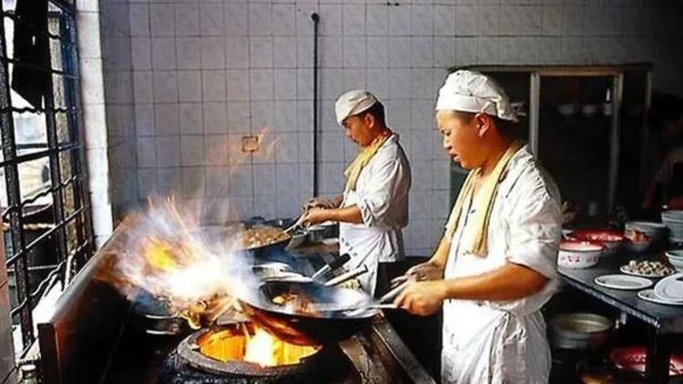 嫩草精品
