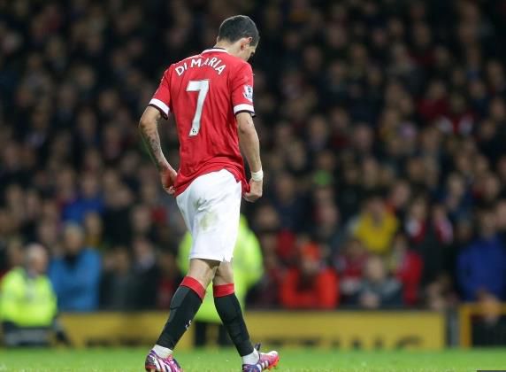 带鞭子出现的妻子