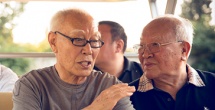 h黄色