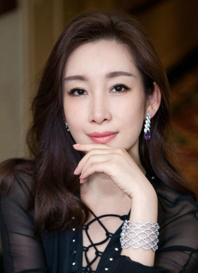 女王别墅调教脚奴